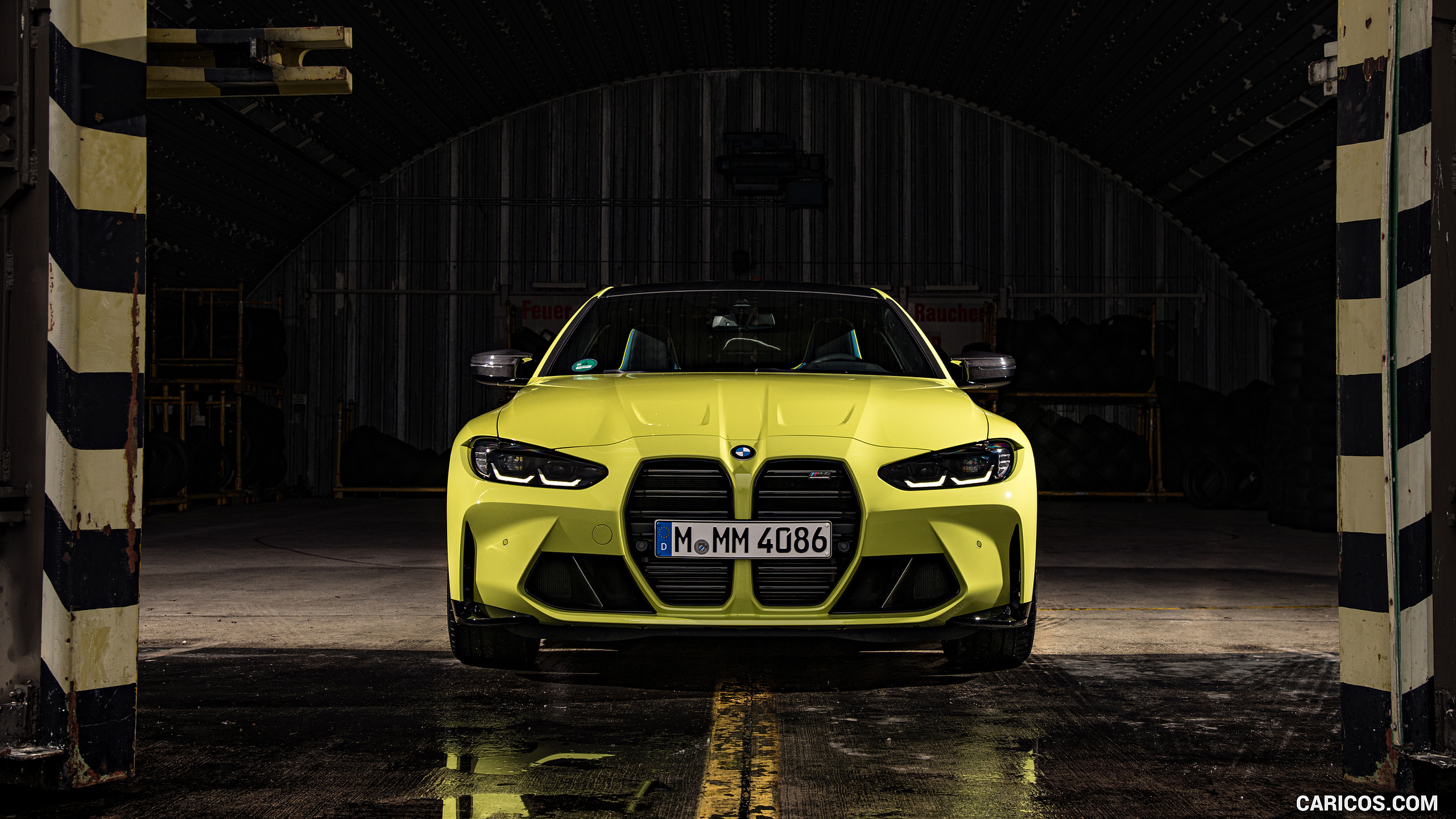 BMW M4 Competition – Frontansicht in São Paulo Yellow mit markanter Niere
