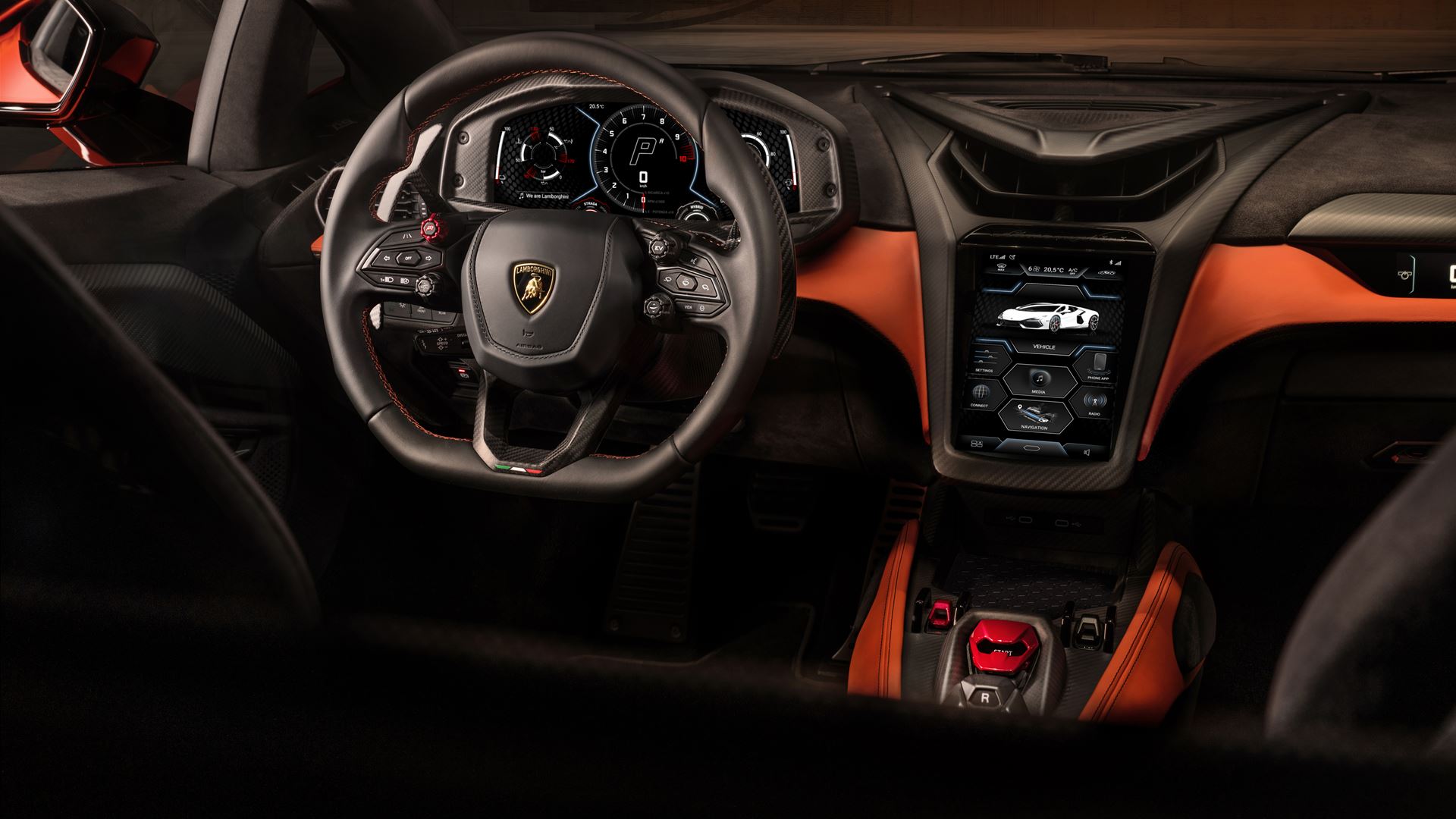 Lamborghini Revuelto – Innenraumaufnahme mit neuem Infotainmentsystem und Carbon-Cockpit