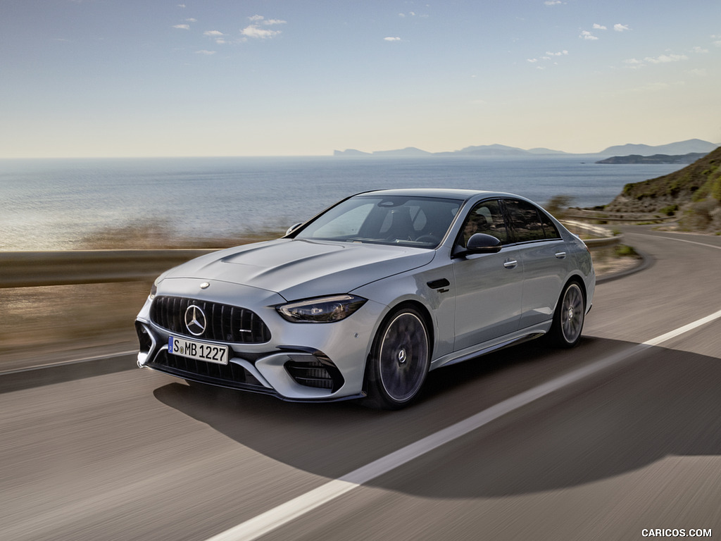 Mercedes-AMG C 63 S E Performance Limousine in High-Tech Silver - Frontansicht