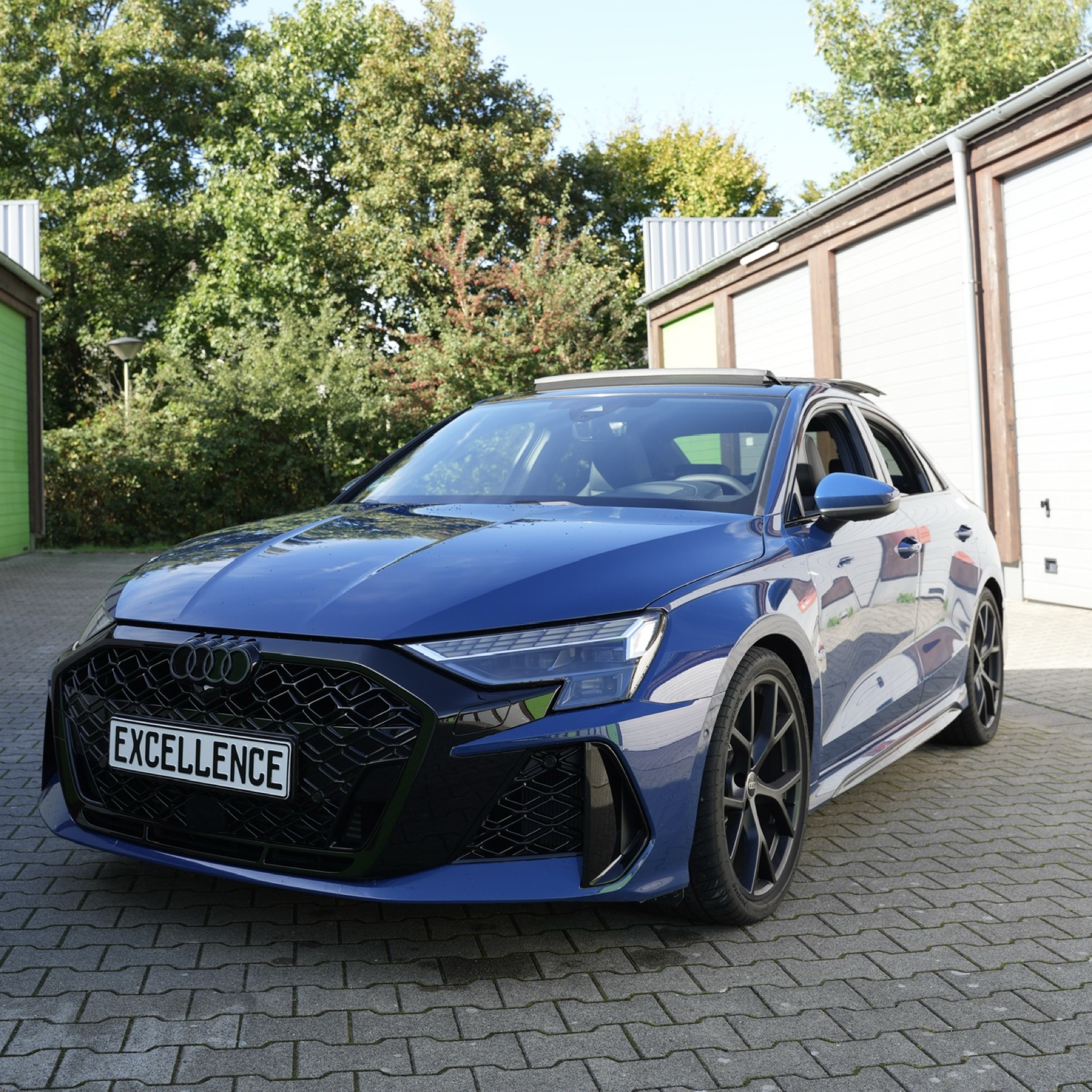 Audi AUDI RS3 FACELIFT (2025) mieten in Sprockhövel