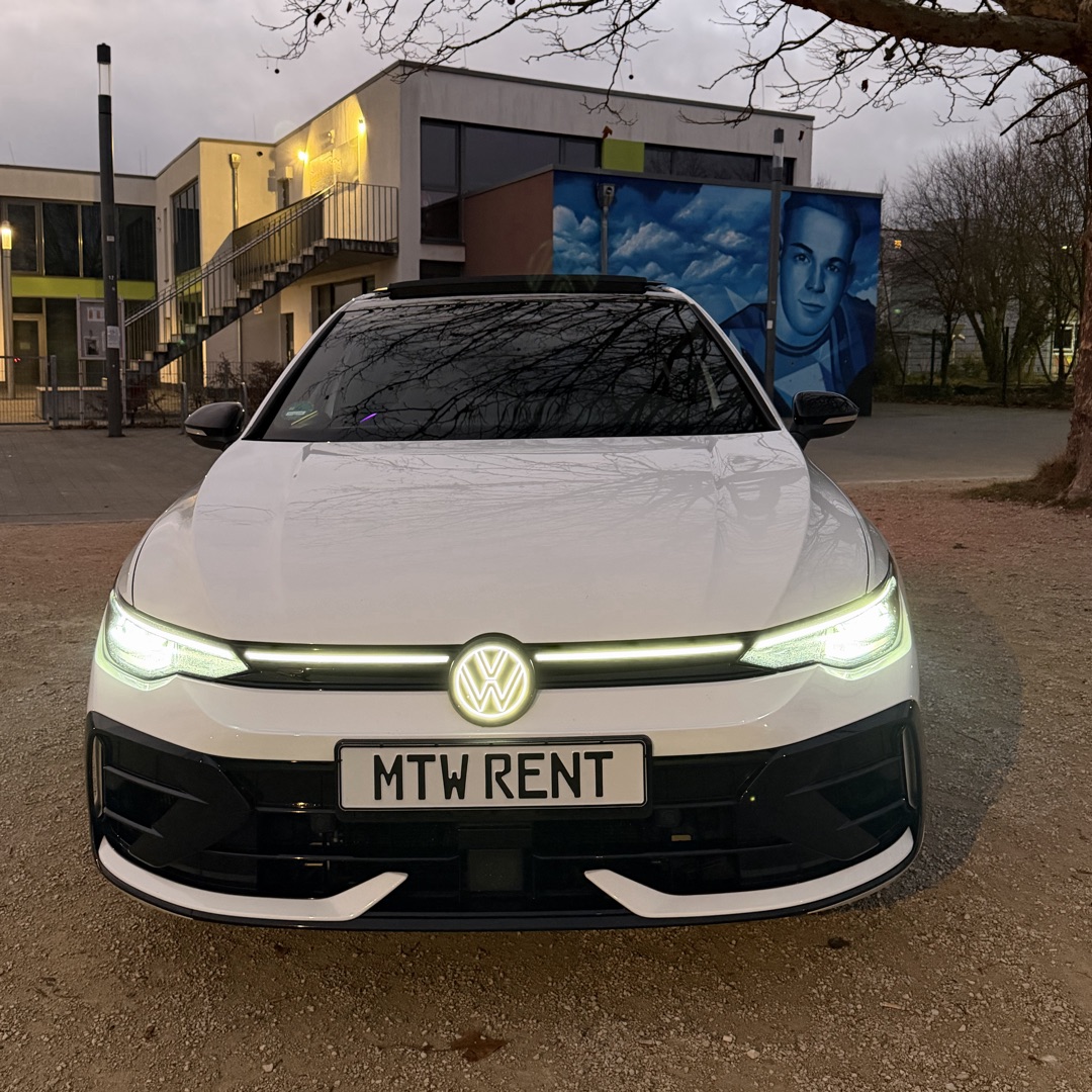 Volkswagen Golf 8 R Performance