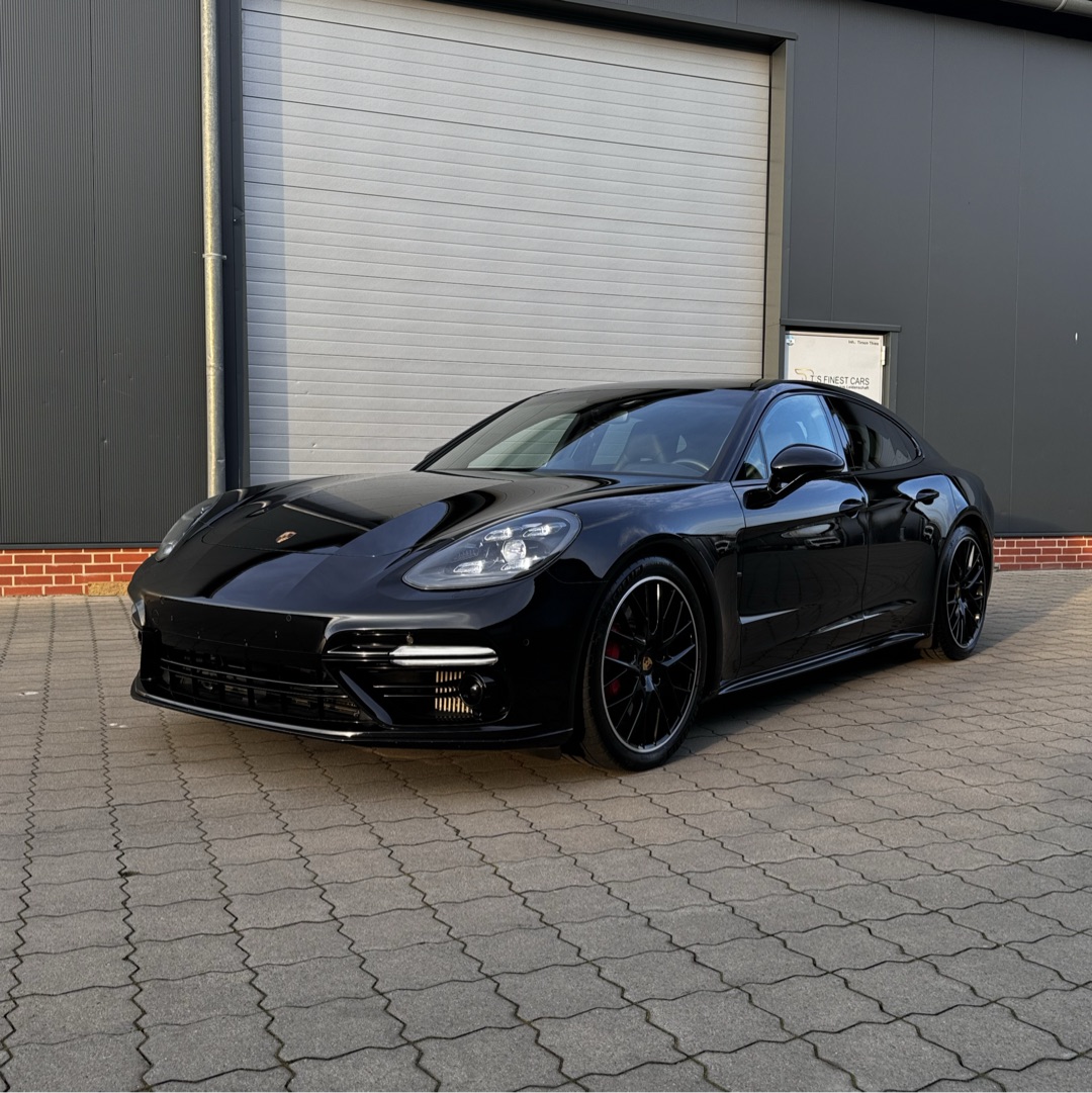 Porsche Porsche Panamera Turbo mieten in Rahden