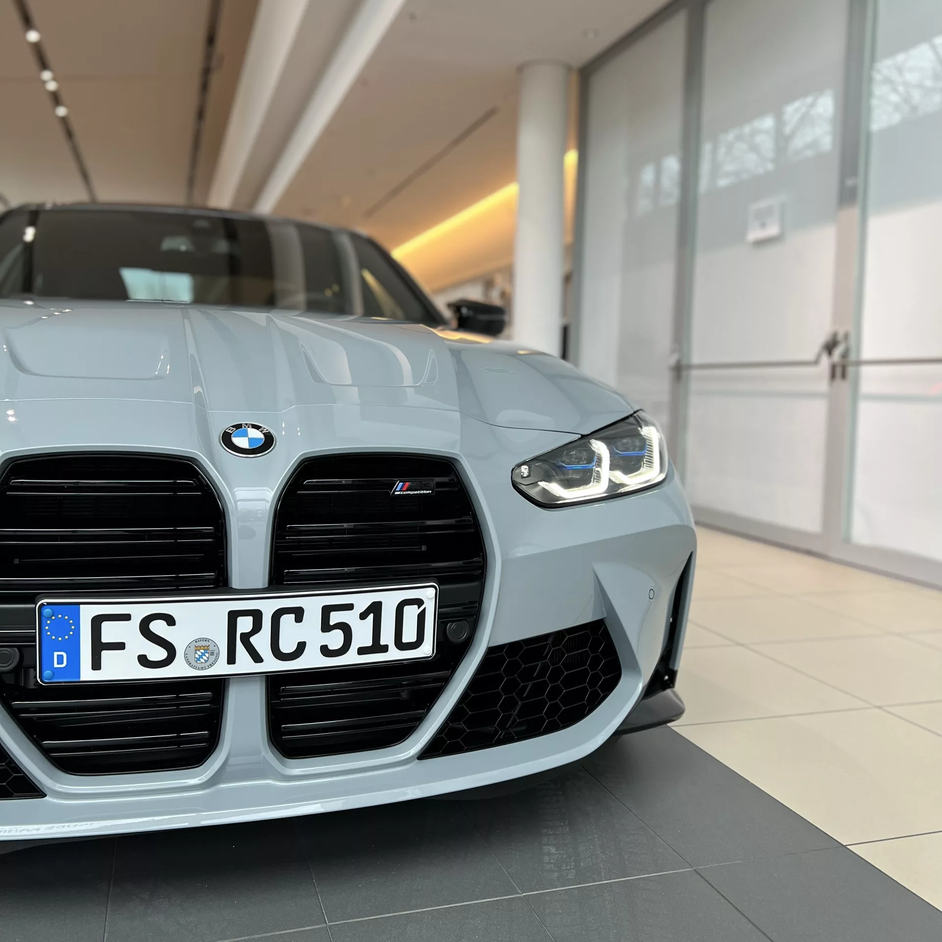 2023 BMW M3 Competition X-Drive mit 510PS, Automatik, 3.5s (0-100) - Mieten in Attenkirchen