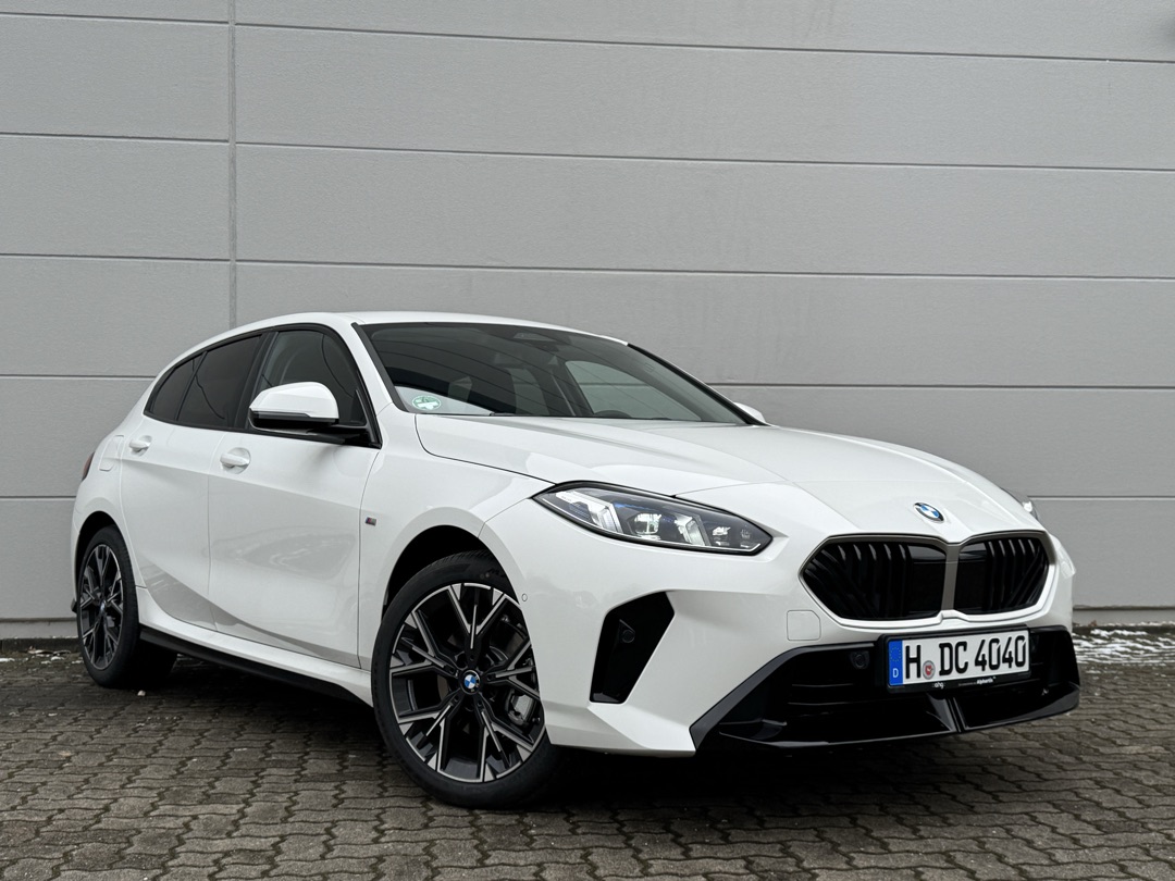 Bmw BMW 1er 120 M Sport mieten in Husum