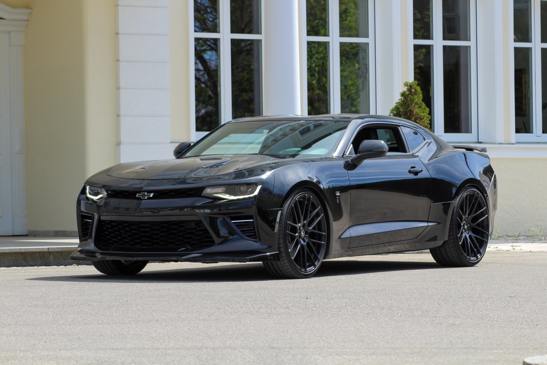Chevrolet Chevrolet Camaro 6.2 V8 Customkingz mieten in Baisweil