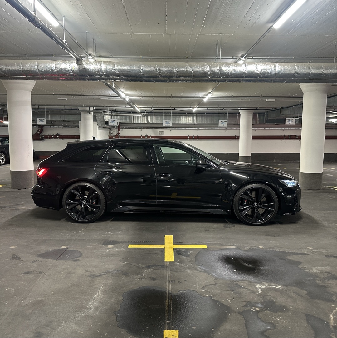 Audi Audi RS6 mieten in Bedburg