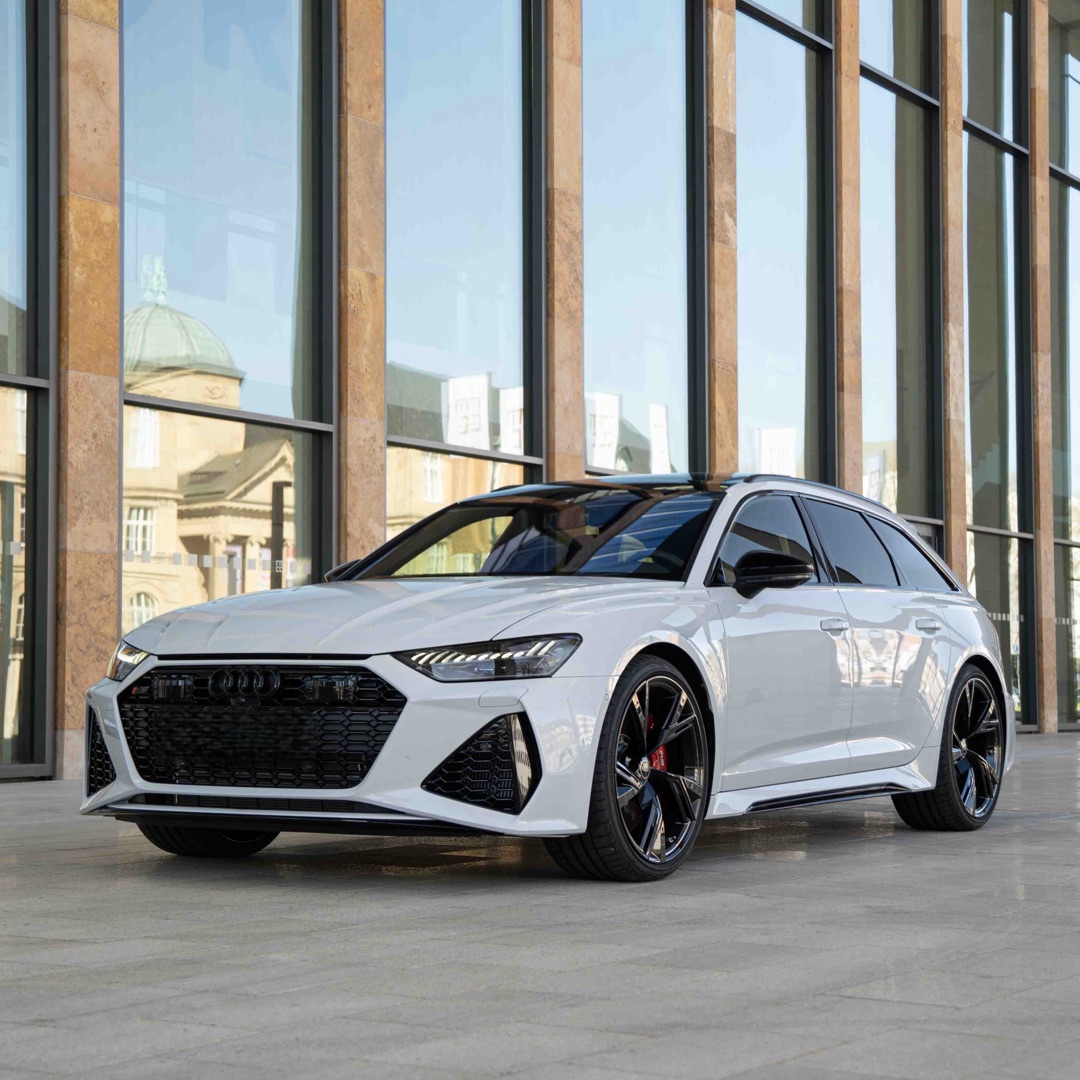 Audi Audi RS6 Performance mieten in Dieburg