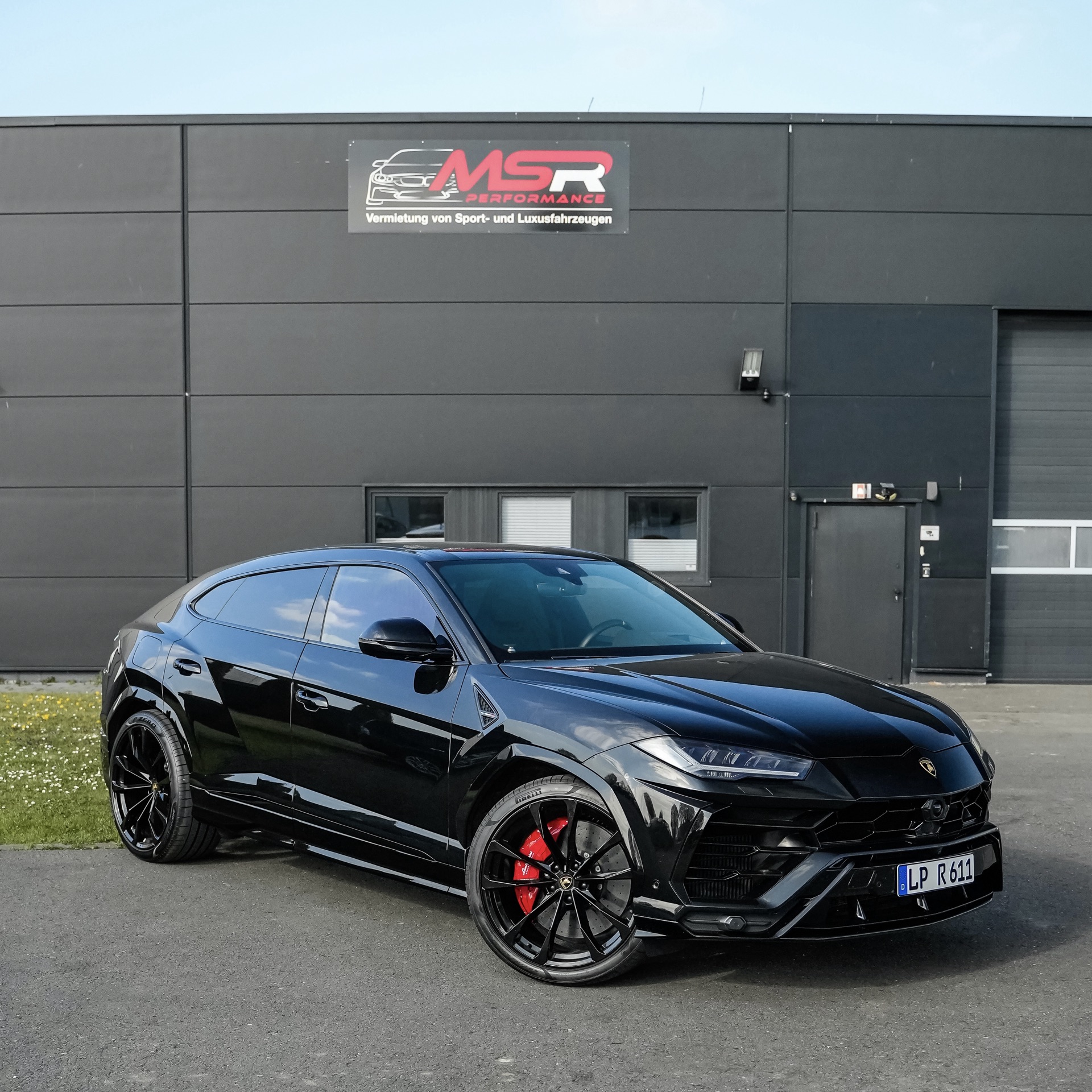 Lamborghini Lamborghini Urus mieten in Olsberg