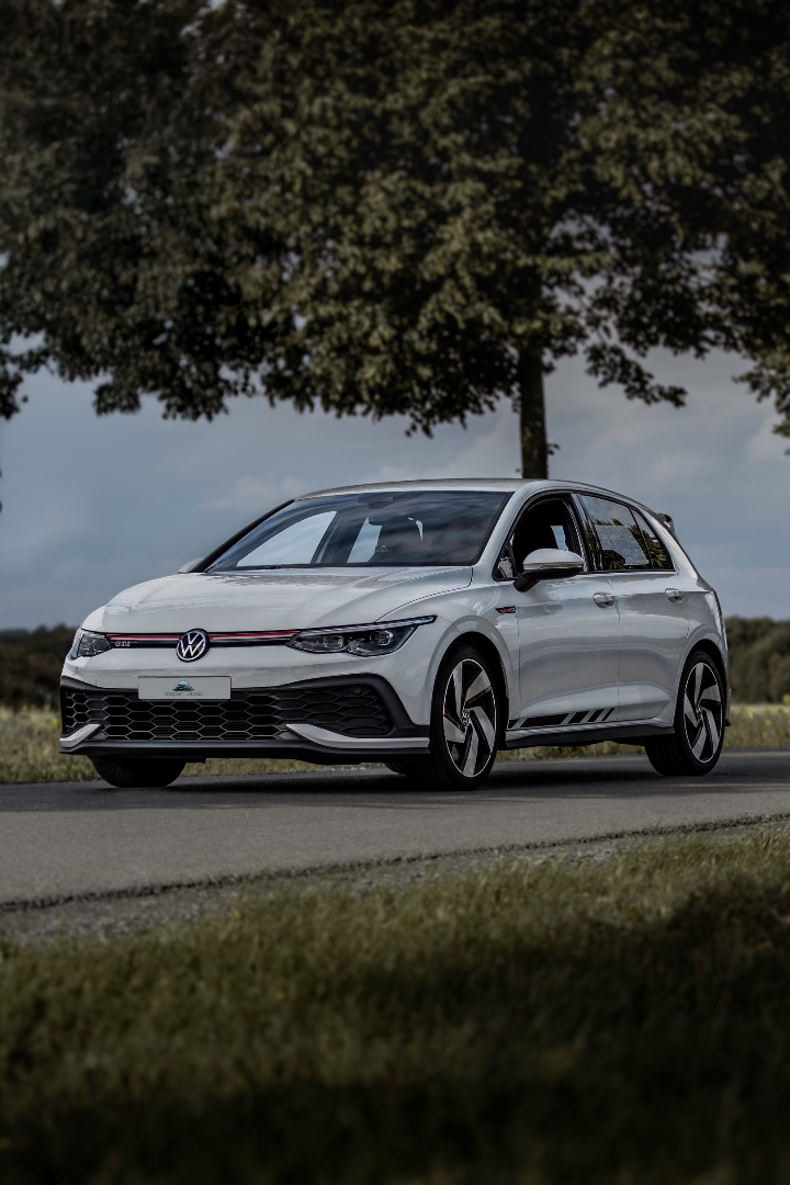 VW GOLF 8 GTI CLUBSPORT