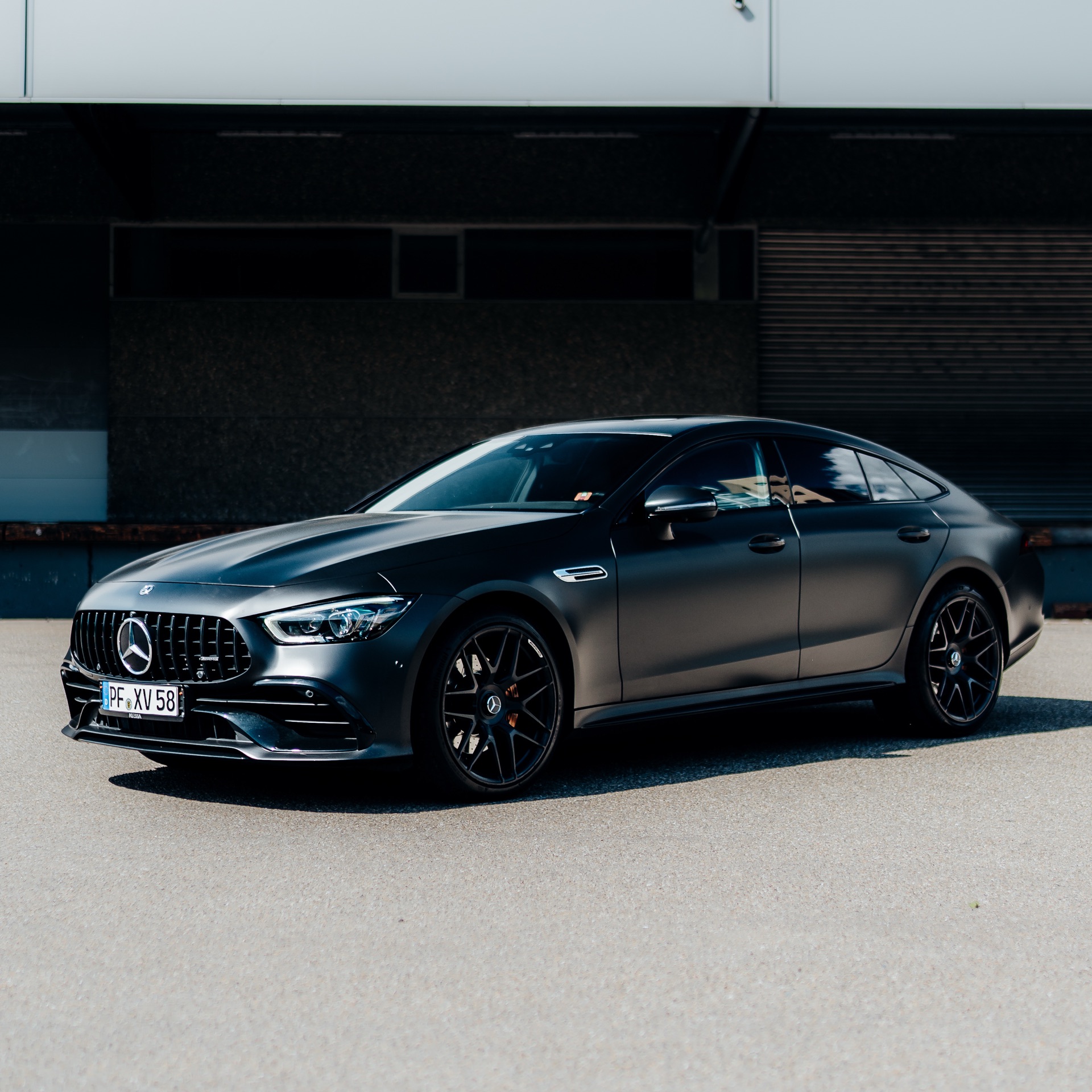Mercedes Mercedes AMG GT43 4matic+ mieten in Untereisesheim
