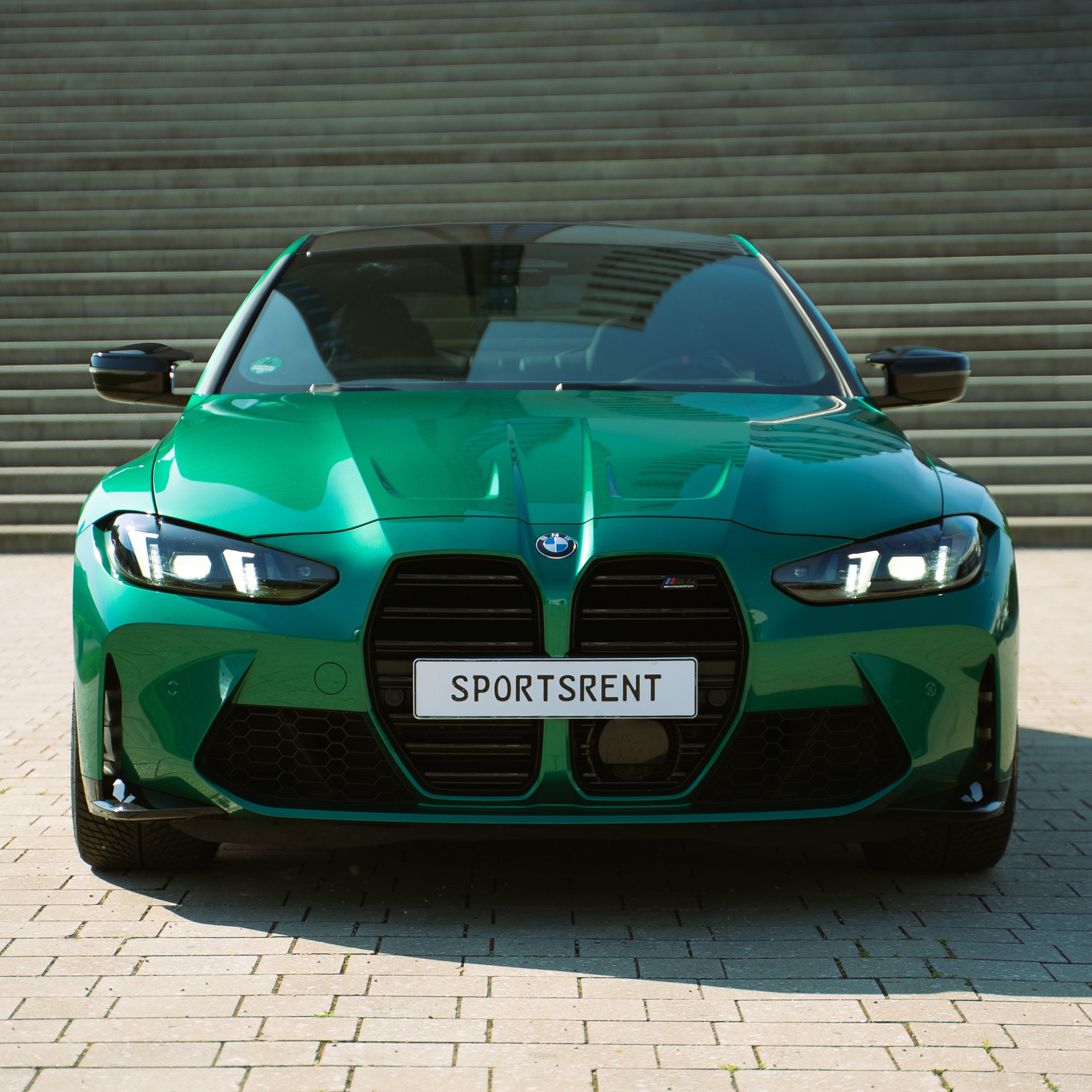 2024 BMW M4 Competition mit 510PS, Automatik, 3.9s (0-100) - Mieten in Köln