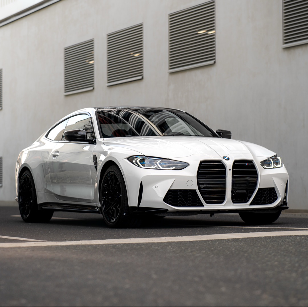 Bmw BMW M4 Competition mieten in Dieburg