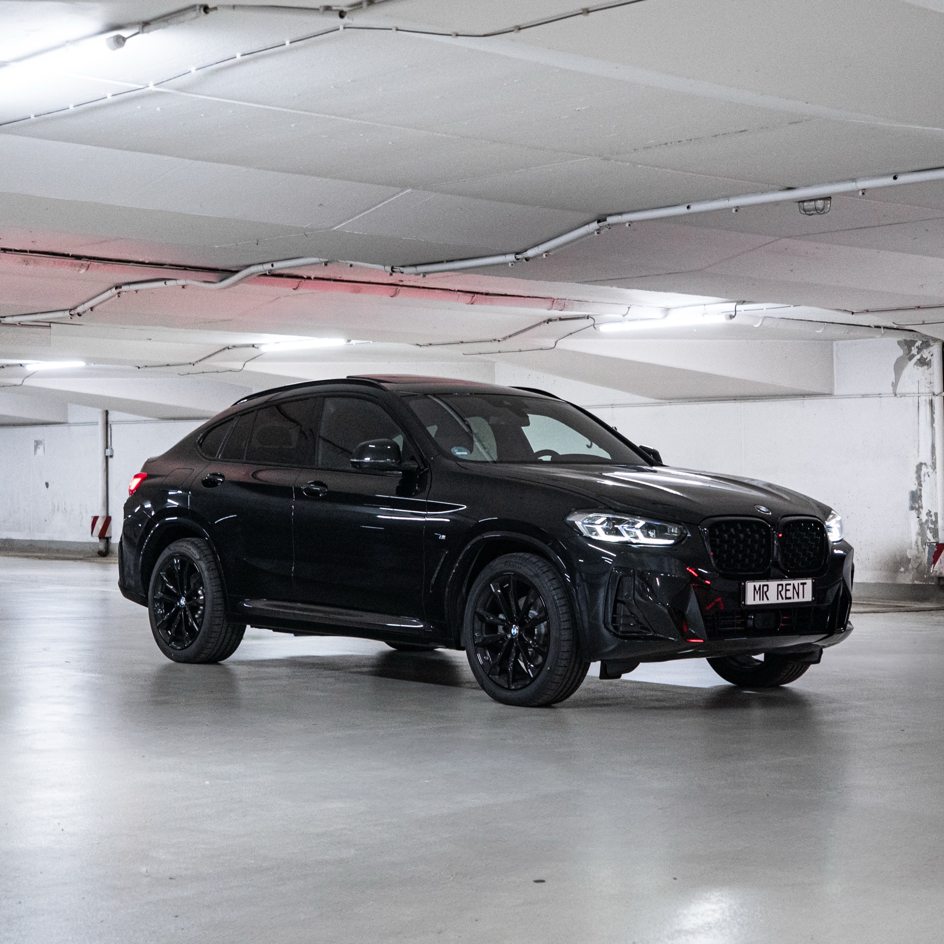 Bmw BMW X4 20d M Paket mieten in Heidesheim am Rhein