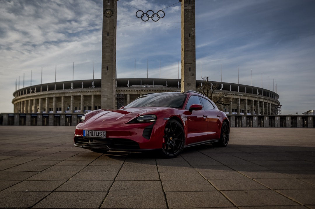 Porsche Porsche Taycan GTS SportTurismo mieten Berlin 700 PS Panamera Cayenne Elektroauto E-Auto mieten