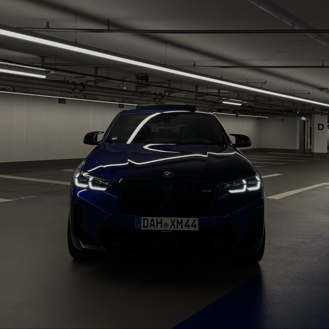 Bmw BMW X4 M COMPETITION mieten in Jesenwang