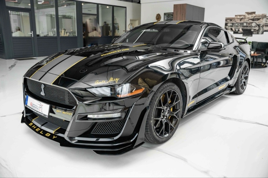 Ford FORD MUSTANG GT 500 SHELBY OPTIK mieten in Meine