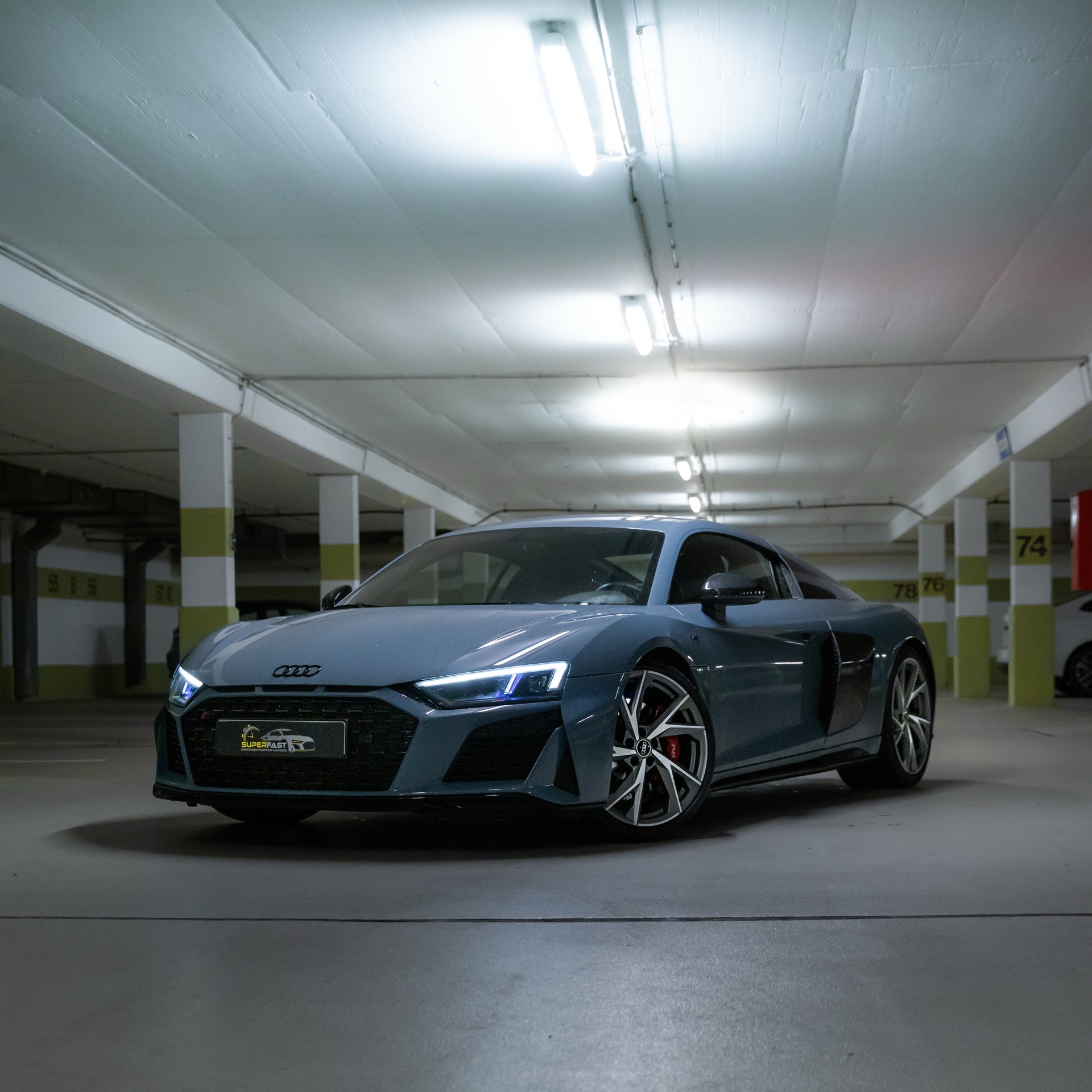 Audi Audi R8 V10 Performance Coupe mieten in Baisweil