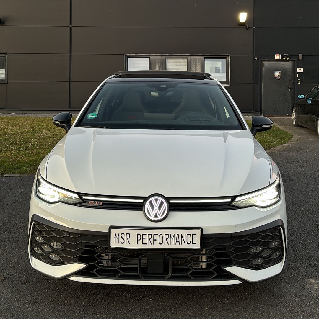 VW Golf 8 GTI Facelift mieten in Olsberg