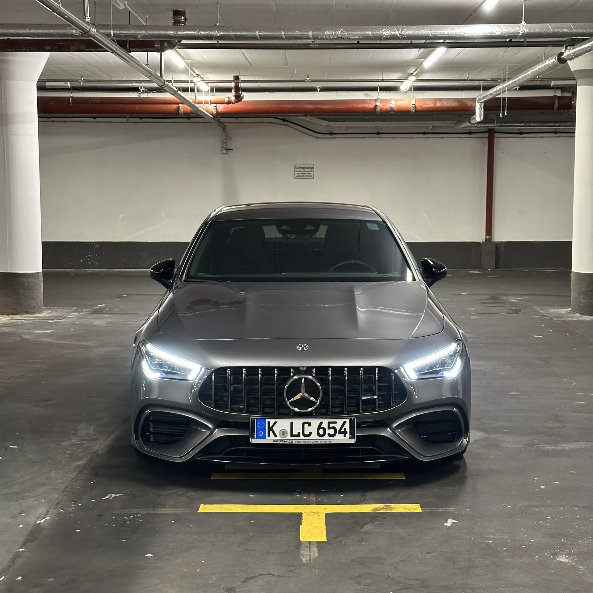 2022 Mercedes CLA 45 S AMG mit 421PS, Automatik, 3.7s (0-100) - Mieten in Köln