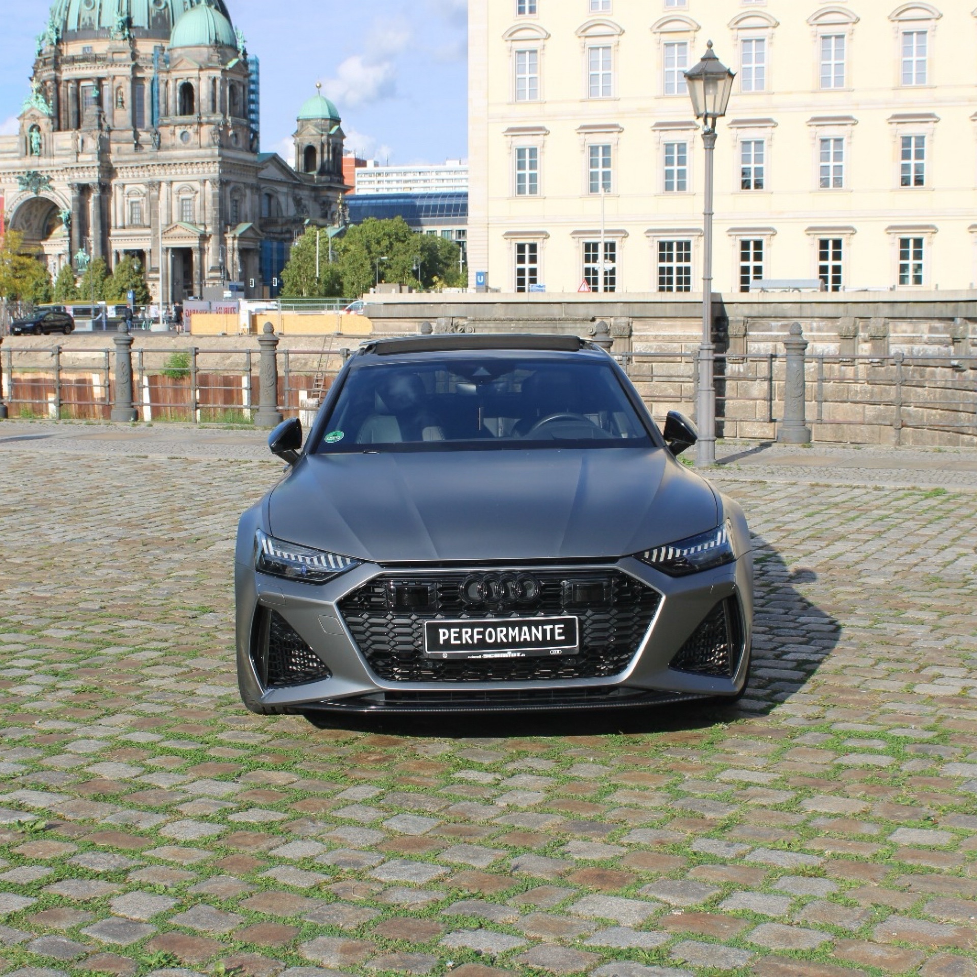 Audi Audi RS7 Sportback mieten in Berlin Neu-Schönhausen